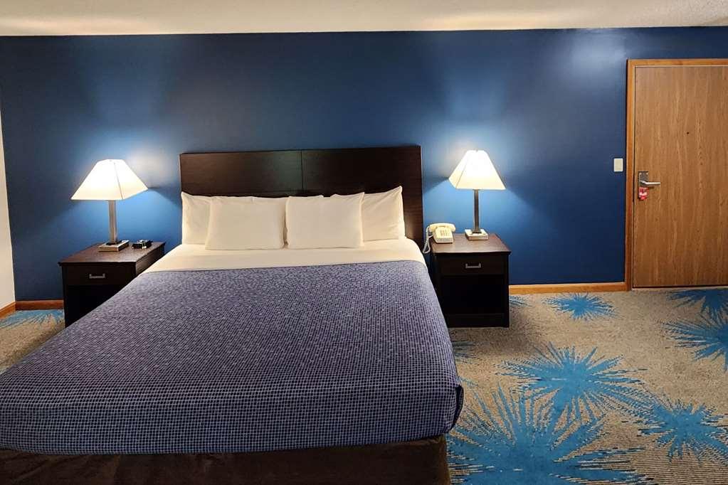 Econo Lodge Lakeshore Manistique Rom bilde